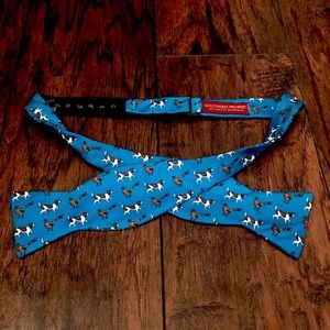 Southern Proper Blue Silk Hunting Print Bow Tie